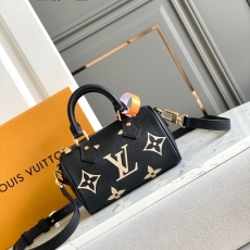 Louis Vuitton Speedy Bags